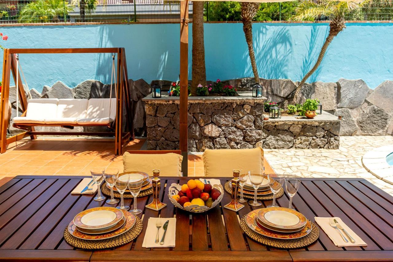 Villa Magdalena Aci Sant'Antonio ภายนอก รูปภาพ